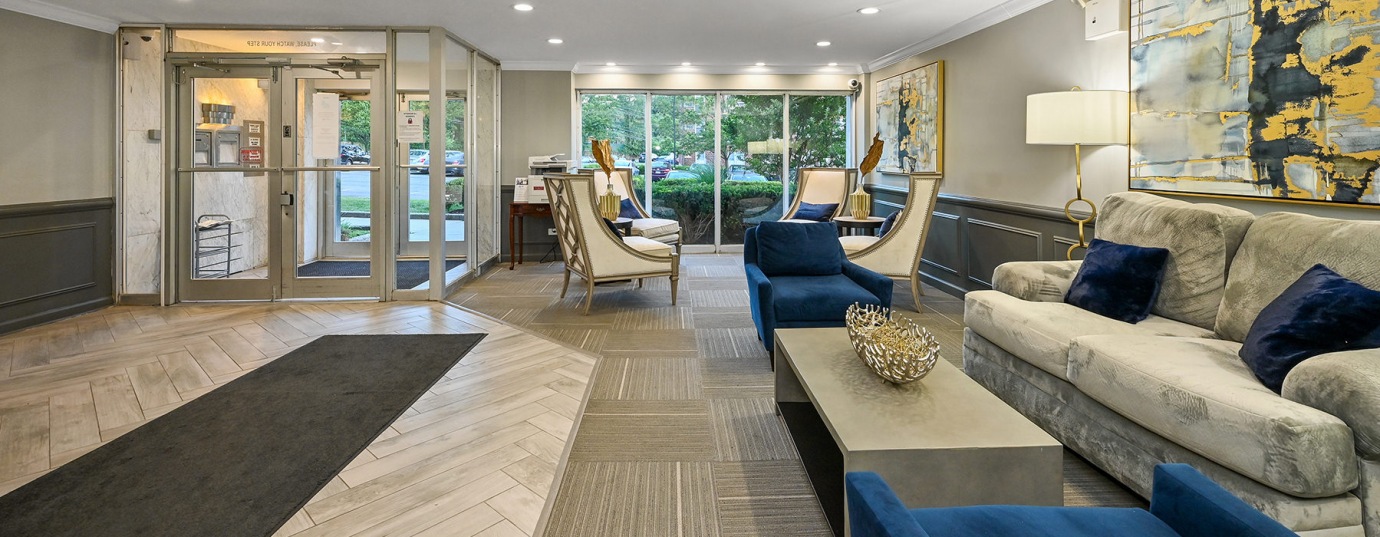 Beautiful apartments in Staten Island, NY Silver Lake Apartments